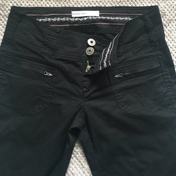 2 for $18 Smart Set Bermuda Shorts - Picture 5 of 9